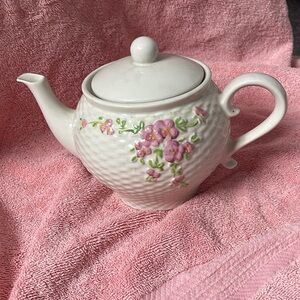 Vintage 1985 Teleflora Pink Floral Teapot